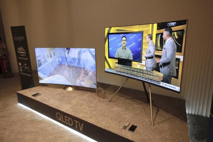 Samsung introduces two new smart TV services
