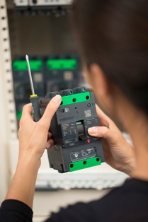 Schneider Electric Introduces a New Compact NSX