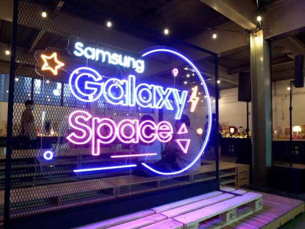 Samsung Galaxy Space