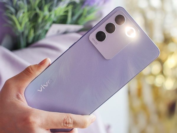 vivo V27e