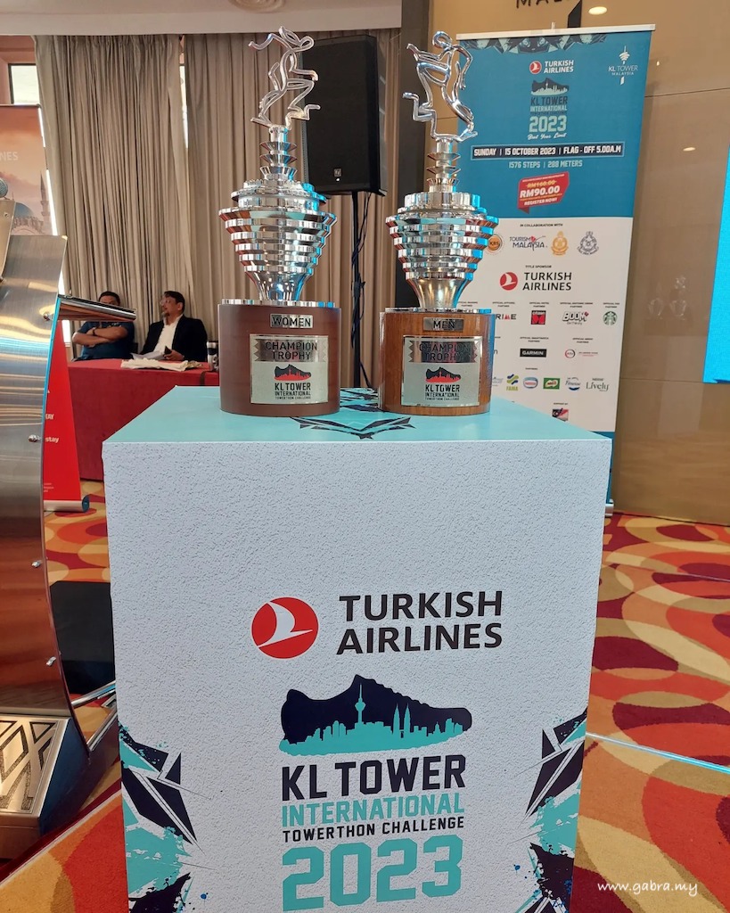 Trophy Turkish Airlines KL Tower International Towerthon Challenge 2023