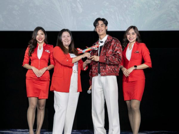 AirAsia takes over Thailand with Tay Tawan