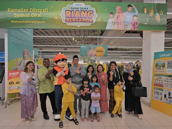 Lotus's Sama-Sama Riang Berganda