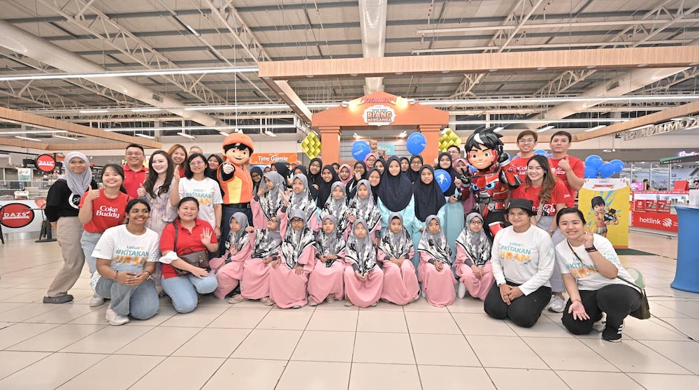 Sama-Sama Riang Berganda campaign, Lotuss Stores