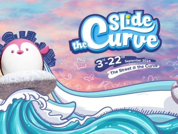 Slide the Curve Malaysia’s First In-Mall Water Slide