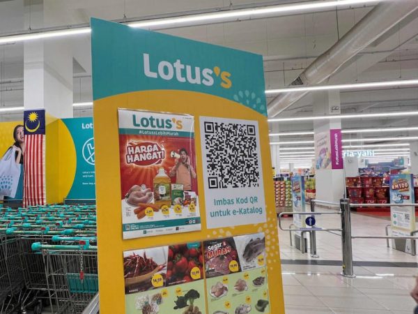 Lotus’s Malaysia Brings Harga Hangat