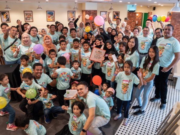 Hektar REIT Brings Joy to Community with a Heartwarming Back-to-School CSR Initiative