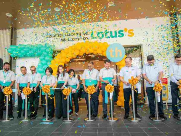Lotus’s Rimbayu 70th Outlet