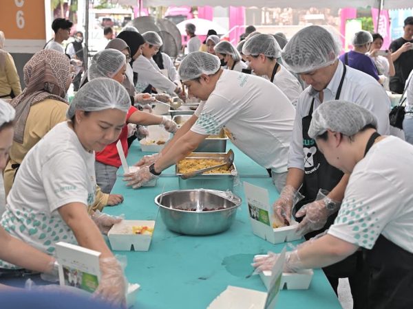 Lotus's KitakanJiran Ramadan Cookout