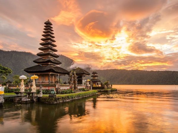 Top Reasons Why You Should Travel with Ticket to Bali from Malaysia
