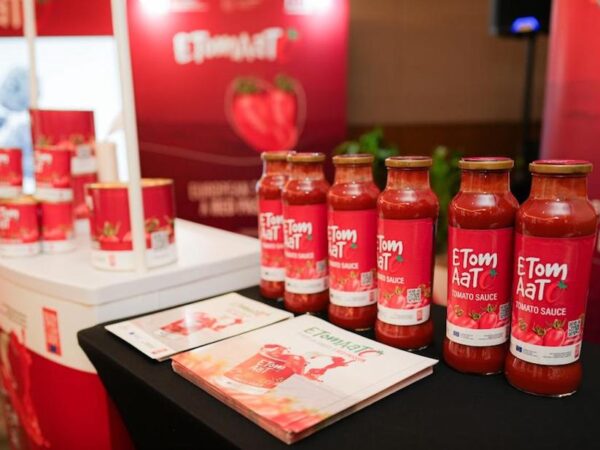 eTomAato Authentic Italian Tomato Excellence