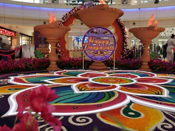 Luminous Deepavali 2025 at the Curve
