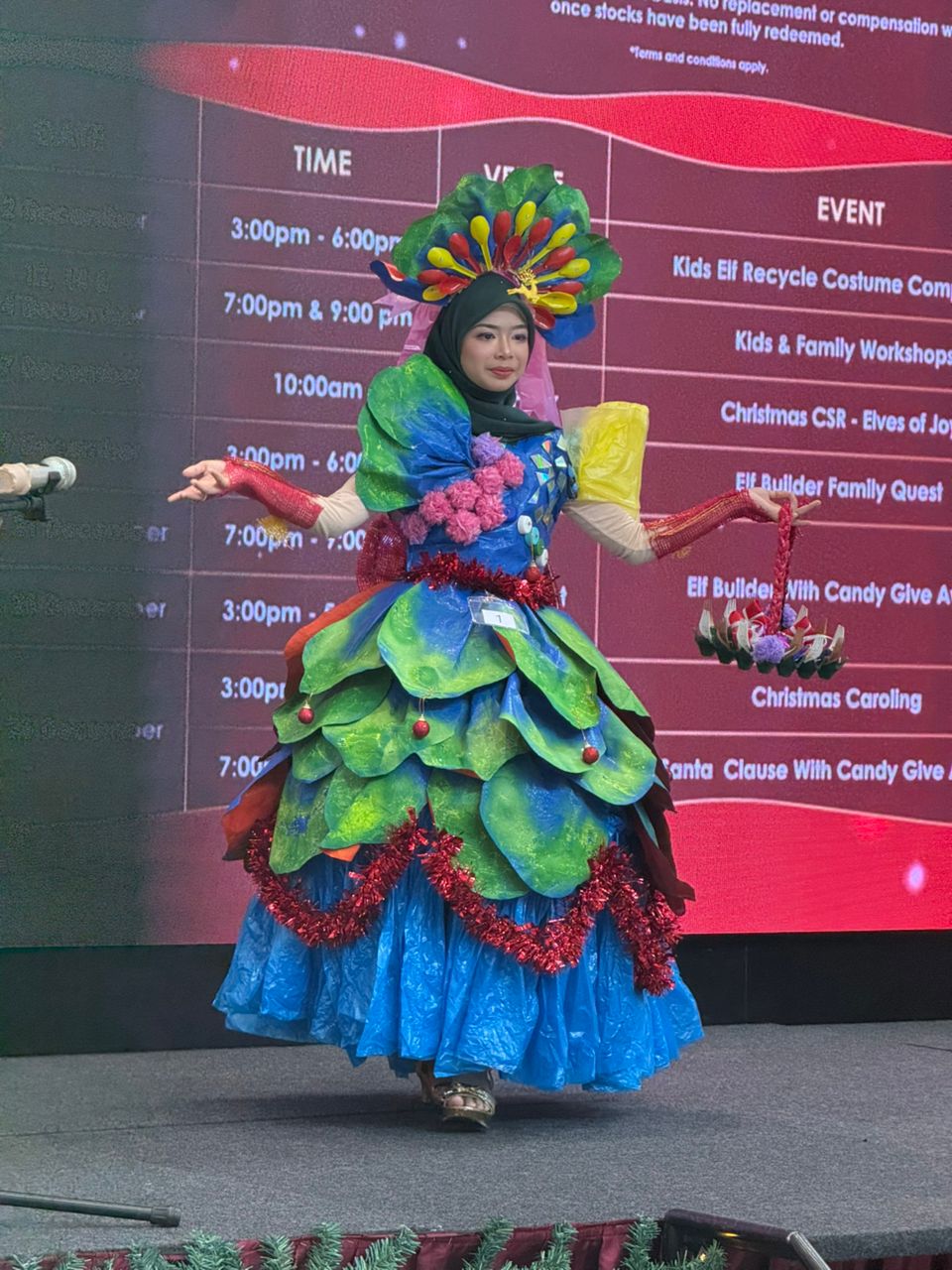 Kids Elf Recycle Costume Competition at Kulim Central Kids Elf Recycle Costume Competition at Kulim Central