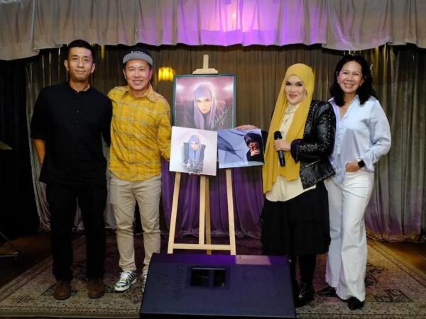 Pelancaran Aishah 40 Chapters of Love