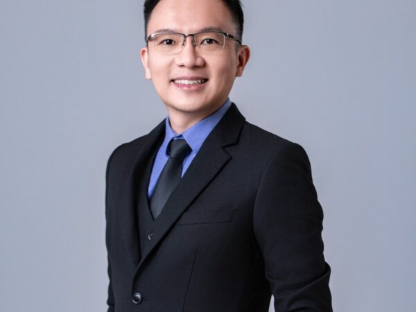 Managing Director of DC Healthcare, Dr. Chong Tze Sheng