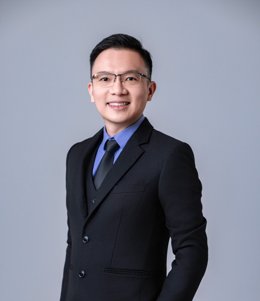 Managing Director of DC Healthcare, Dr. Chong Tze Sheng
