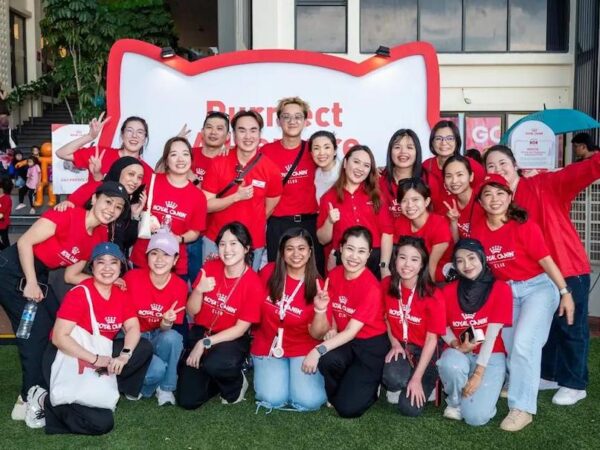 Purrfect Adventure by Royal Canin