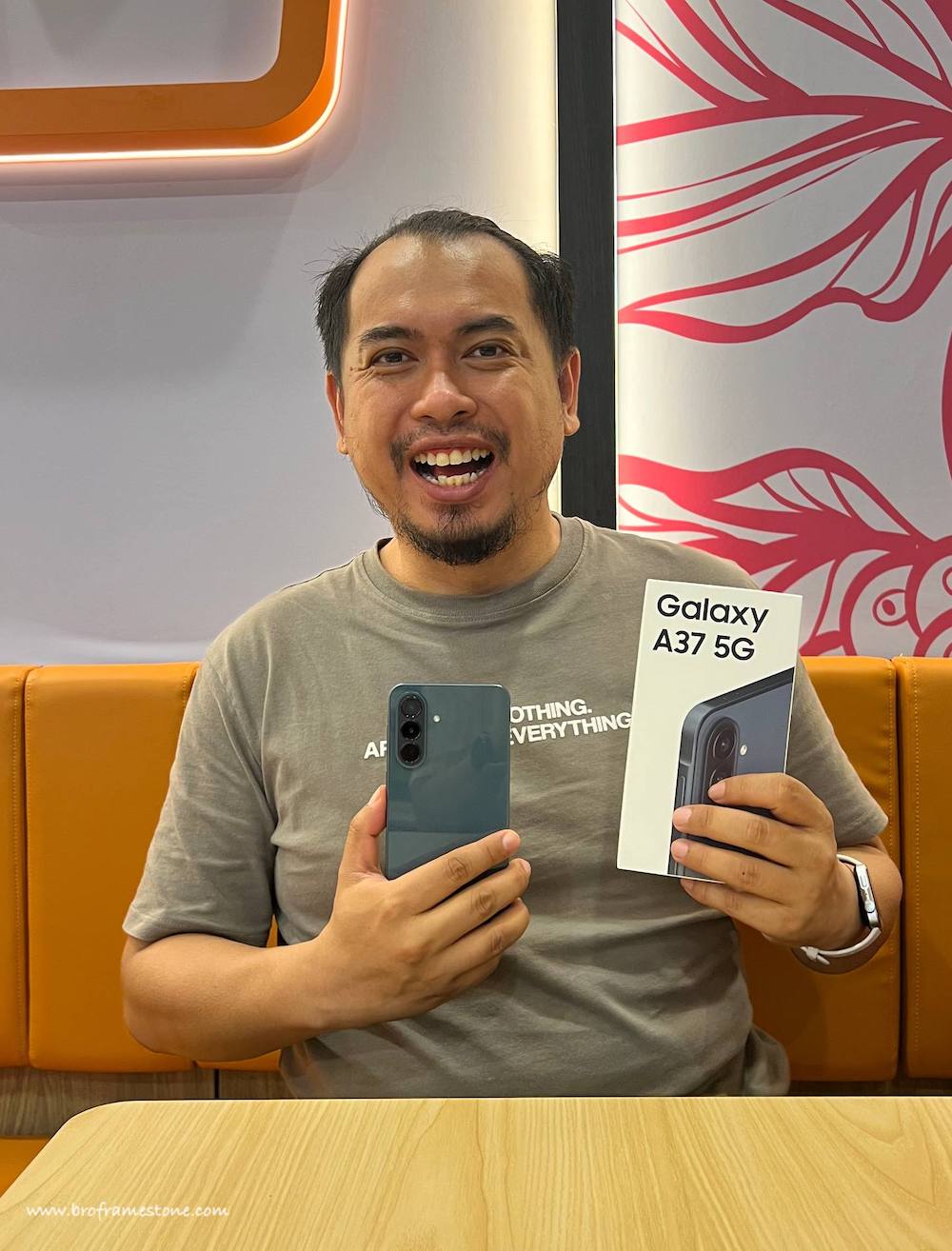 Samsung Galaxy A37 5G Review