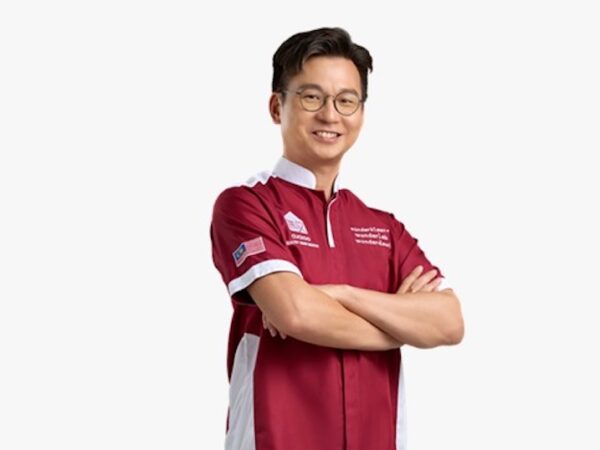 Mr. Hoe Kian Choon, CUCKOO Malaysia’s Non-Independent Executive Director and Chief Executive Officer