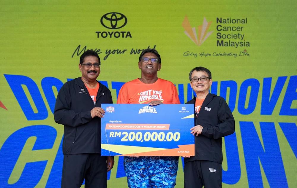 RM200,000 for National Cancer Society of Malaysia RM200,000 for National Cancer Society of Malaysia