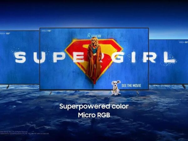 Samsung Brings the World of Supergirl to Fans
