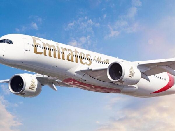 Emirates A350