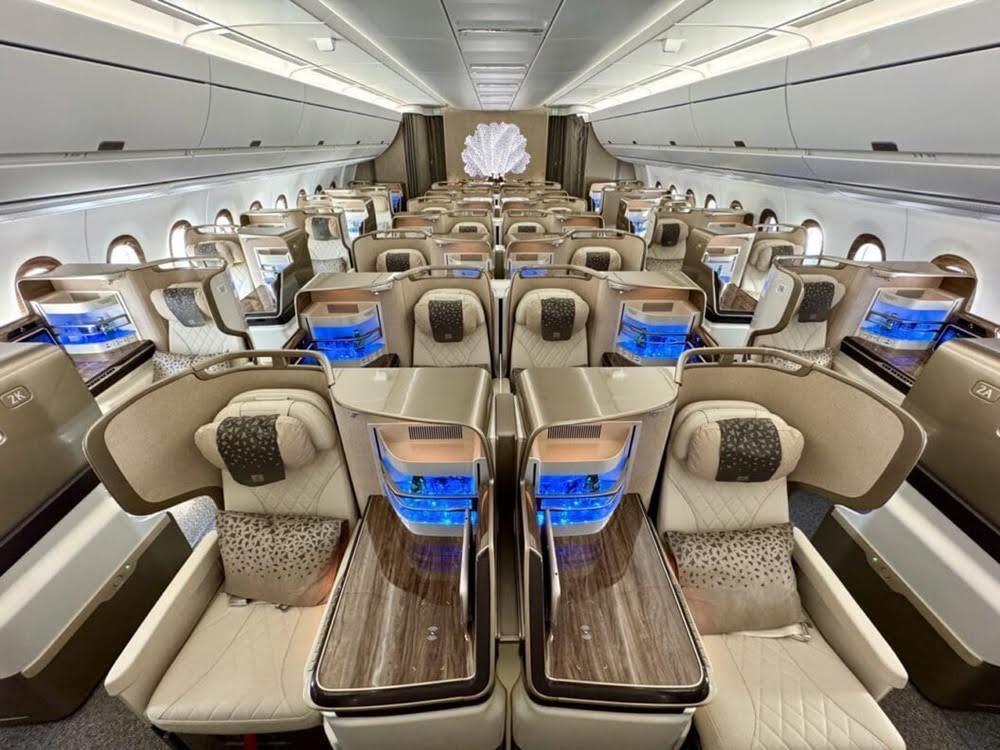 Emirates A350 Premium Cabin Experience Emirates A350 Premium Cabin Experience