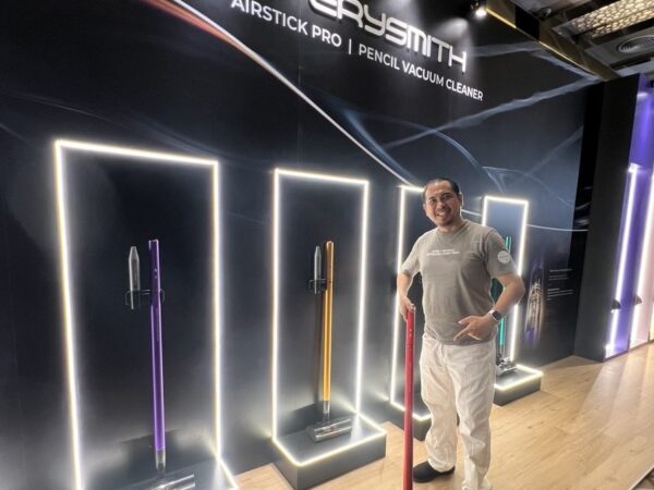 PerySmith Unveils Revolutionary AirStick Pro
