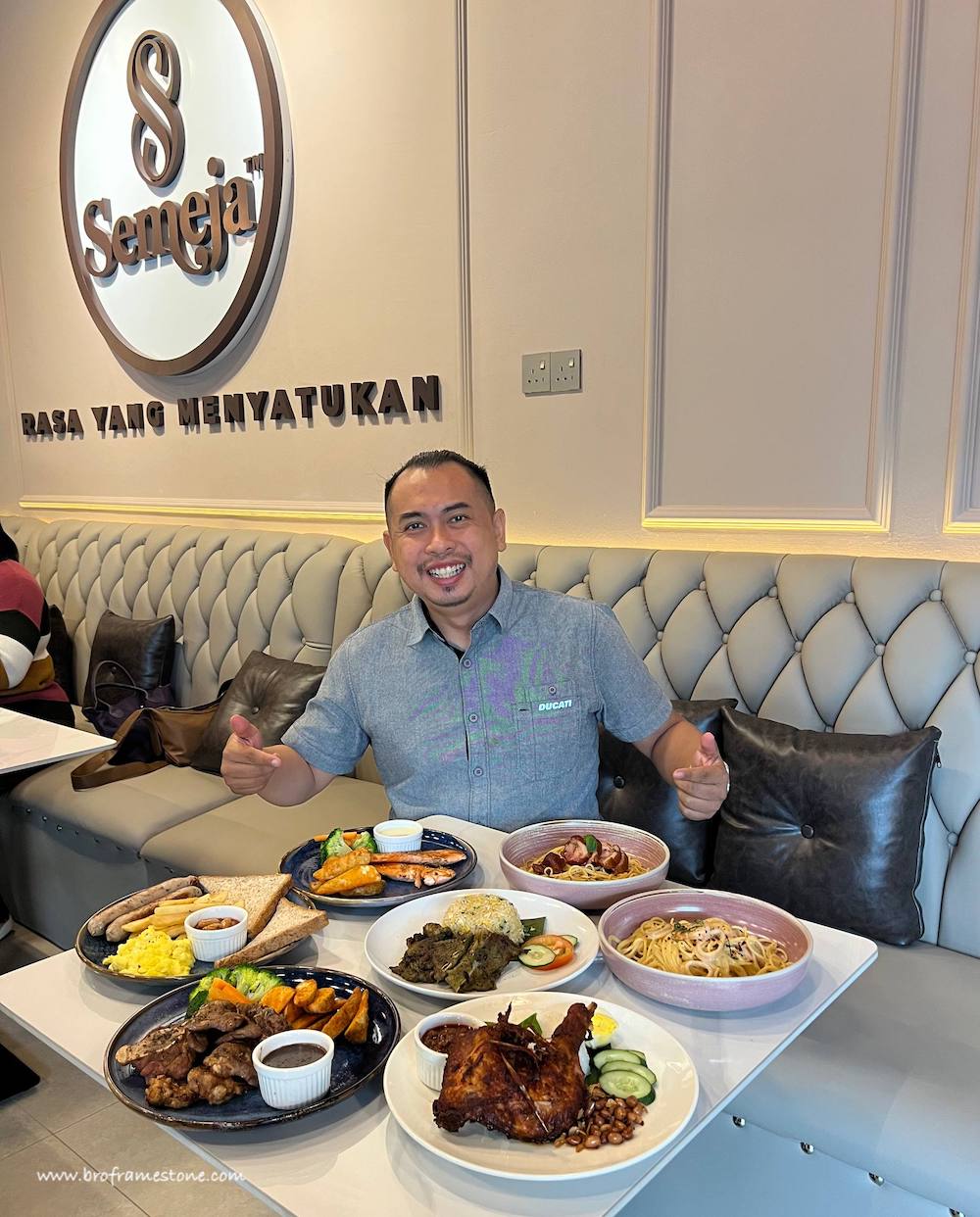 Semeja Cafe Bangi Review by Bro Framestone Semeja Cafe Bangi Review by Bro Framestone